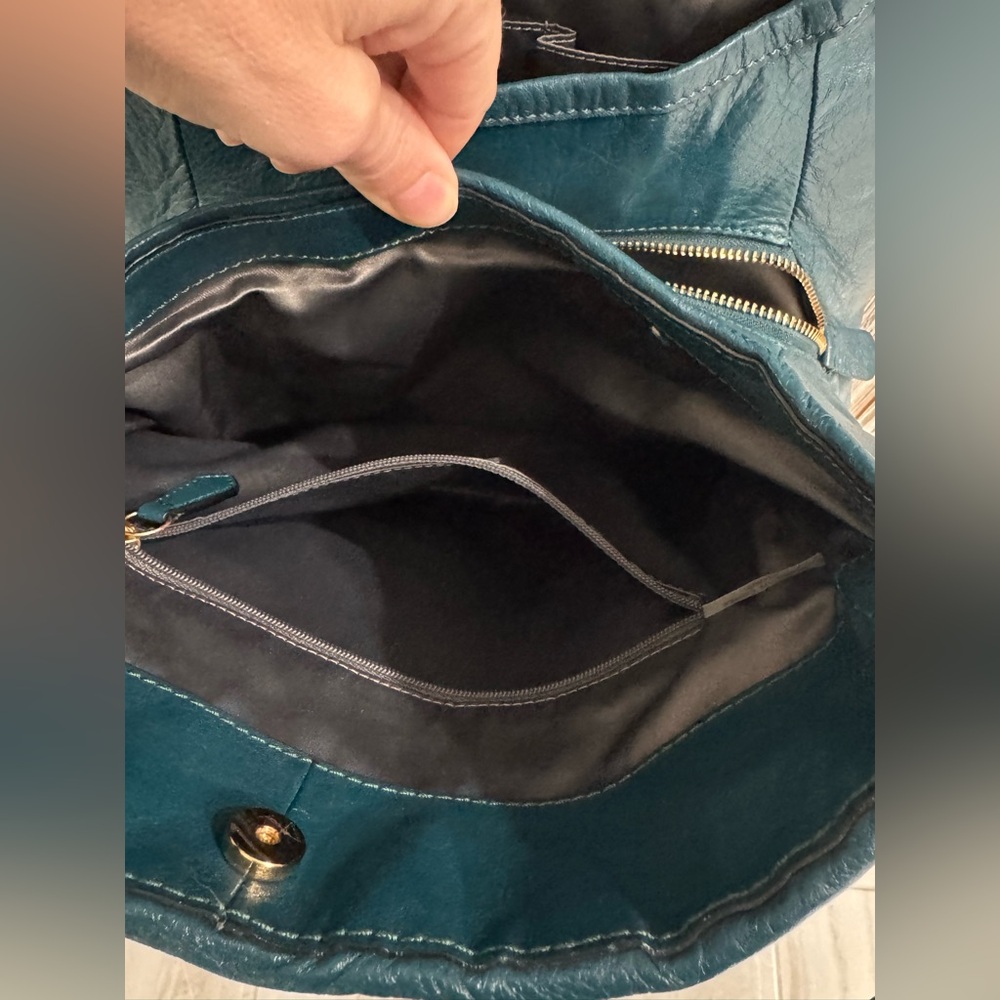 Coach Madison Phoebe Gathered Twist Teal Leather Shoulder Bag - Picture 7 of 8